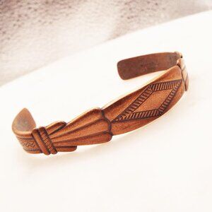 VINTAGE NATIVE AMERICAN COPPER SOUTHWEST MOTIFS CUFF BRACELET 40A